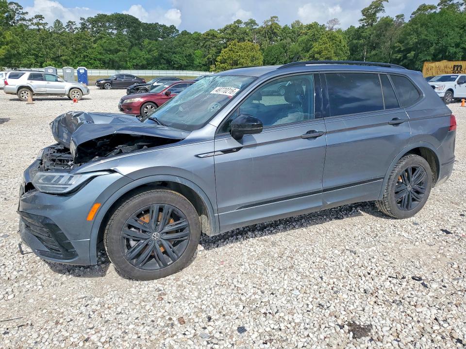 Auction sale of the 2022 Volkswagen Tiguan, vin: 3VVCB7AX1NM122030, lot number: 49770216