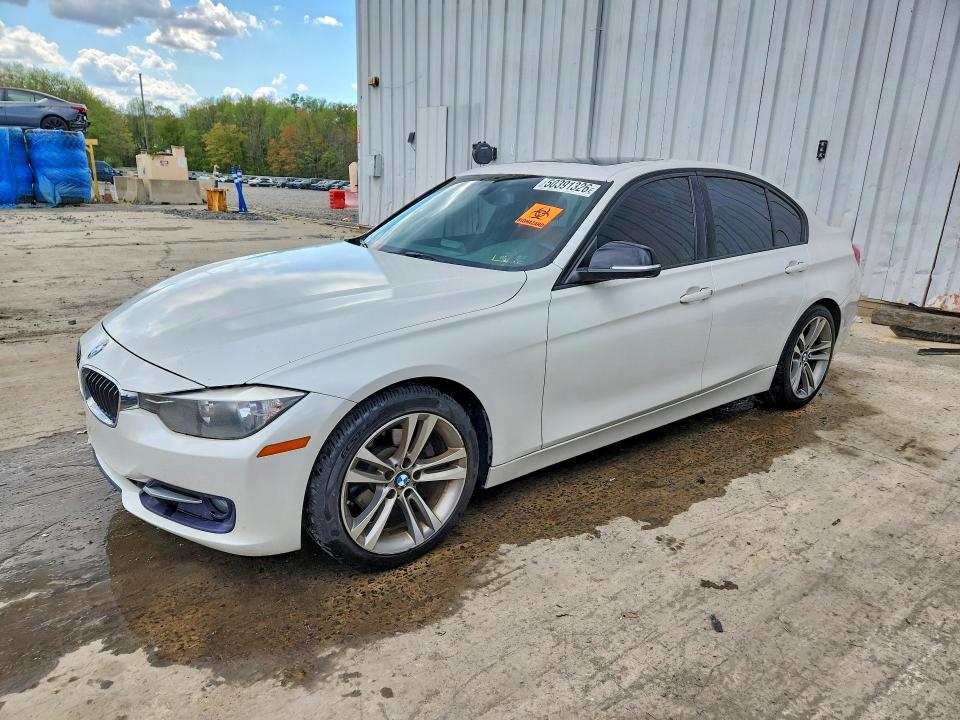 2014 Bmw 328 მანქანა იყიდება აუქციონზე, vin: WBA3A5G53ENP33305, აუქციონის ნომერი: 50391326