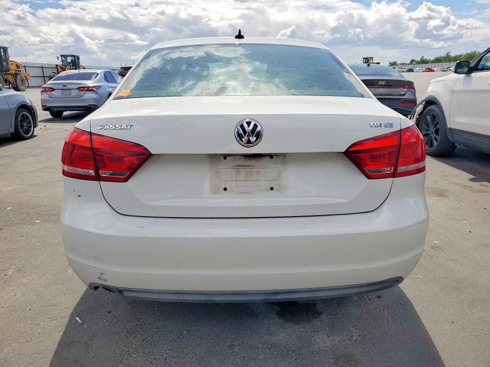 Продаж на аукціоні авто 2014 Volkswagen Passat, vin: 1VWBN7A33EC097273, номер лоту: 49629706