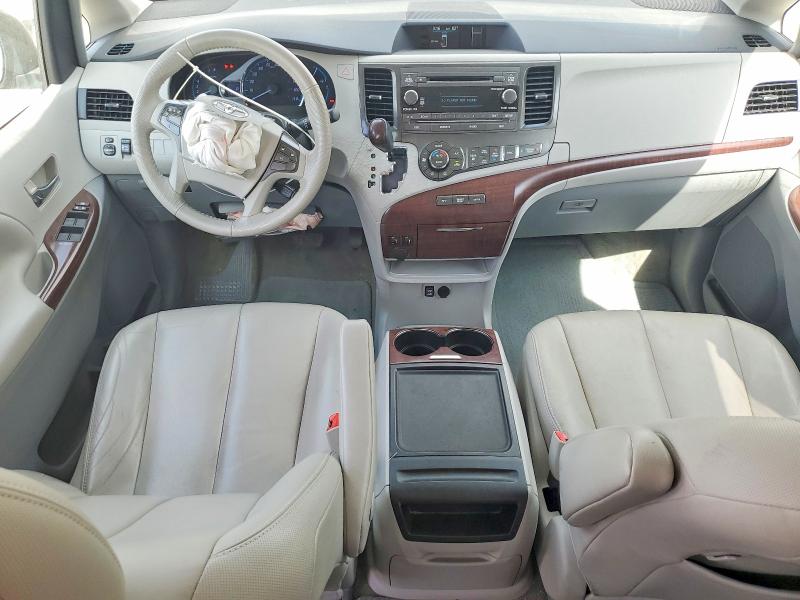 2014 Toyota Sienna მანქანა იყიდება აუქციონზე, vin: 5TDYK3DC8ES520115, აუქციონის ნომერი: 48163116