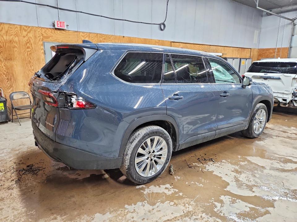 Продажа на аукционе авто 2026 Toyota Grand Highlander, vin: 5TDAAAB58TS117746, номер лота: 46928166