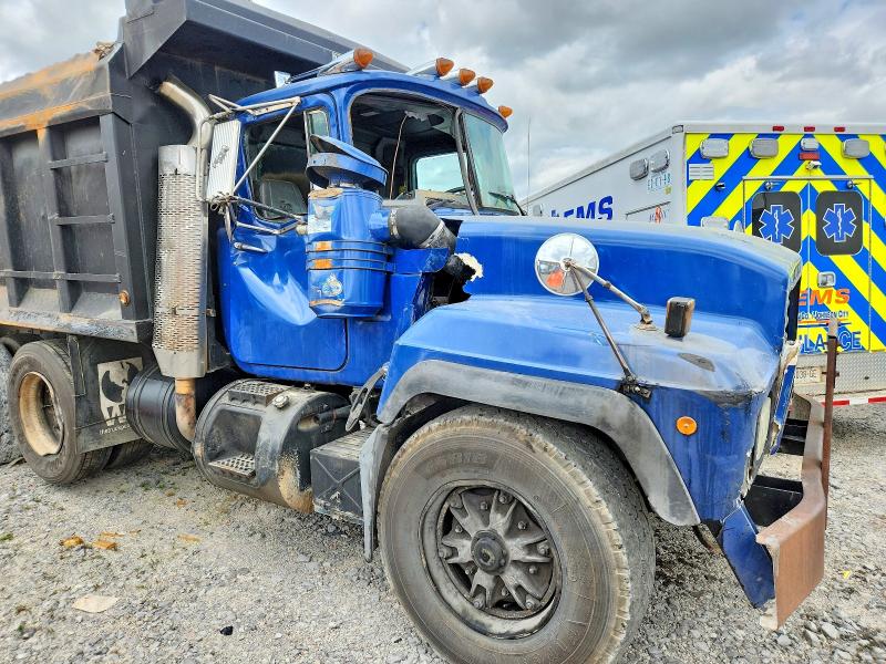 Продажа на аукционе авто 1998 Mack Unknown, vin: 1M2P267C4WM036153, номер лота: 46826526