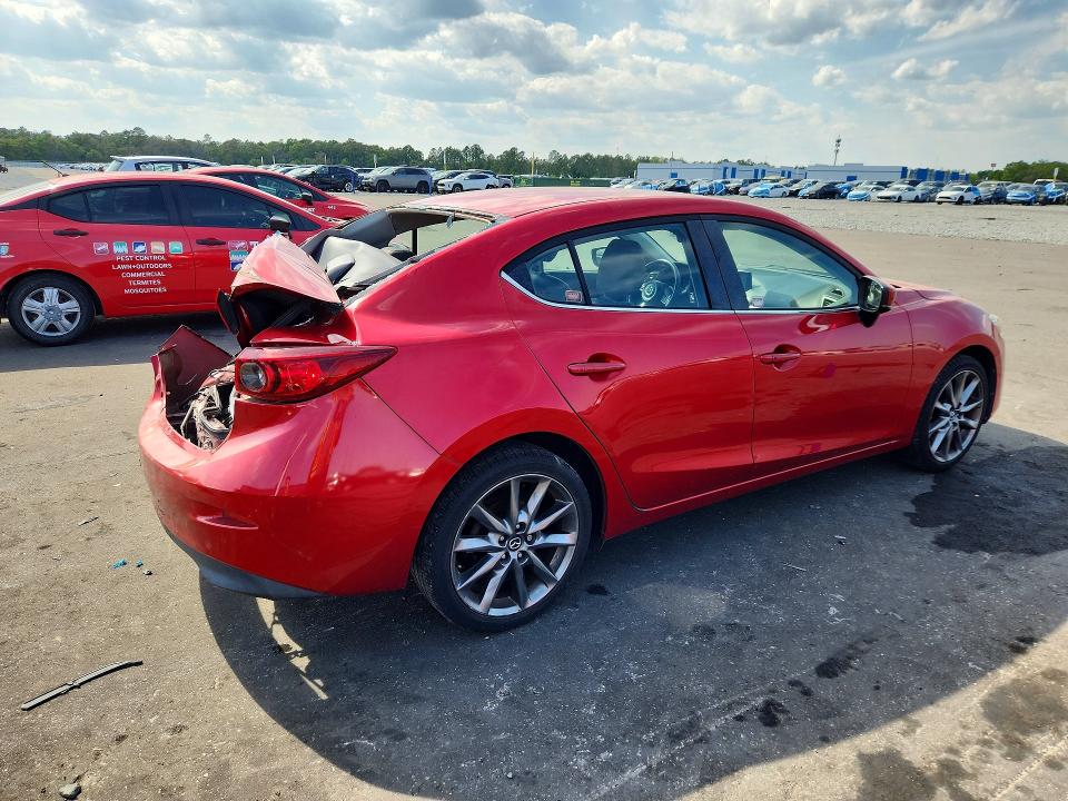 2018 Mazda 3 მანქანა იყიდება აუქციონზე, vin: 3MZBN1V3XJM180943, აუქციონის ნომერი: 50432156