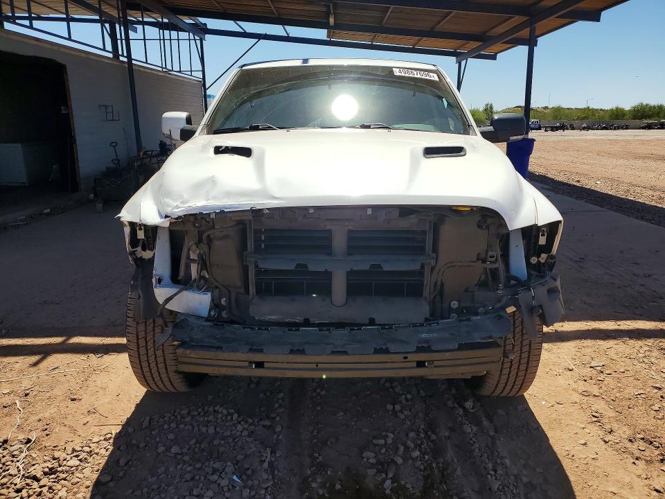 49867696 :رقم المزاد ، 1C6RR6MT4GS325809 vin ، 2016 Ram 1500 مزاد بيع