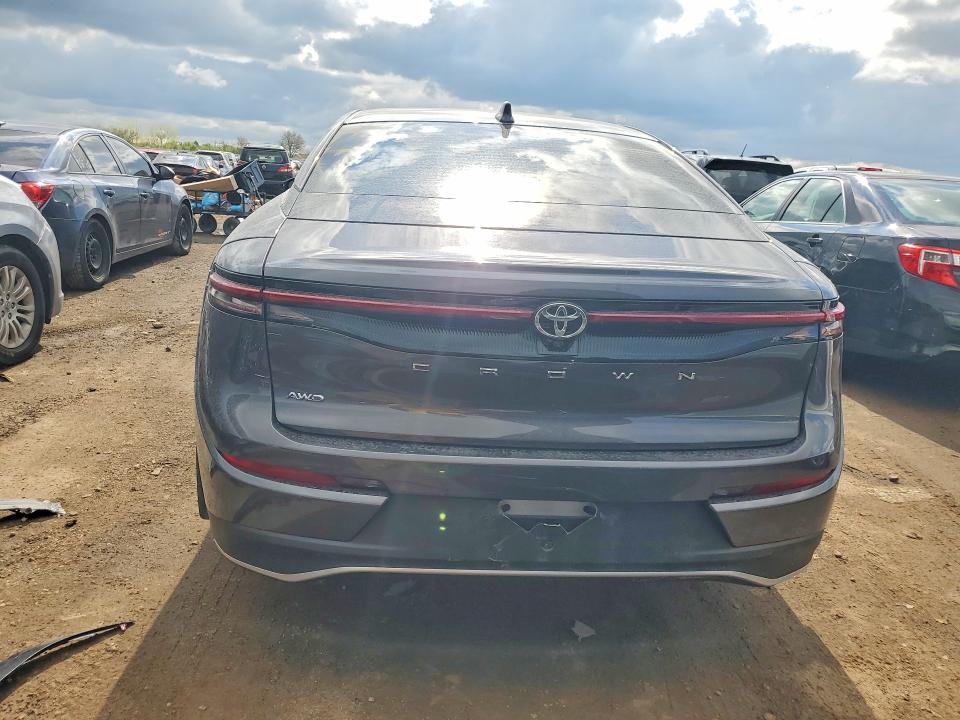 51511536 :رقم المزاد ، JTDAAAAF2P3014324 vin ، 2023 Toyota Crown مزاد بيع