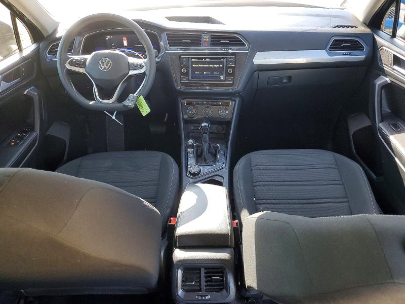2022 Volkswagen Tiguan მანქანა იყიდება აუქციონზე, vin: 3VV0B7AX1NM072166, აუქციონის ნომერი: 49896526