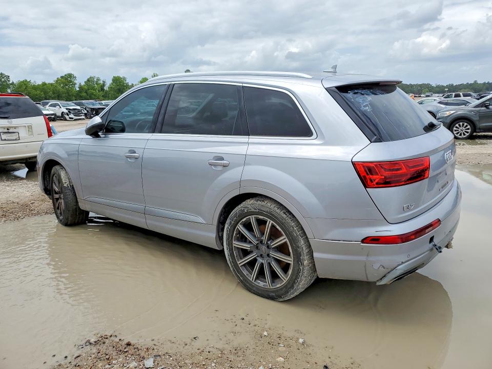 49759086 :رقم المزاد ، WA1VAAF71HD001105 vin ، 2017 Audi Q7 مزاد بيع