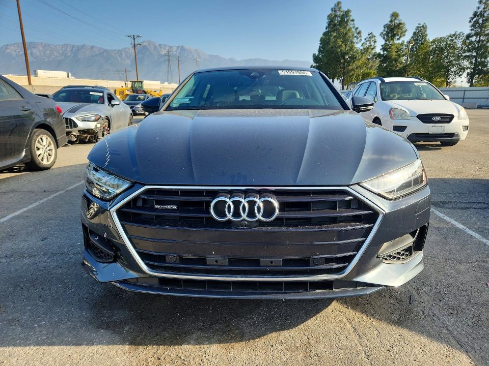 Продажа на аукционе авто 2020 Audi A7, vin: WAUR2AF24LN010549, номер лота: 51897006