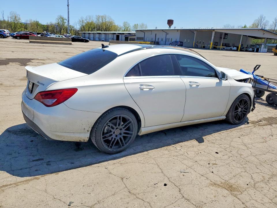 51074506 :رقم المزاد ، WDDSJ4GB0JN633774 vin ، 2018 Mercedes-benz Cla مزاد بيع