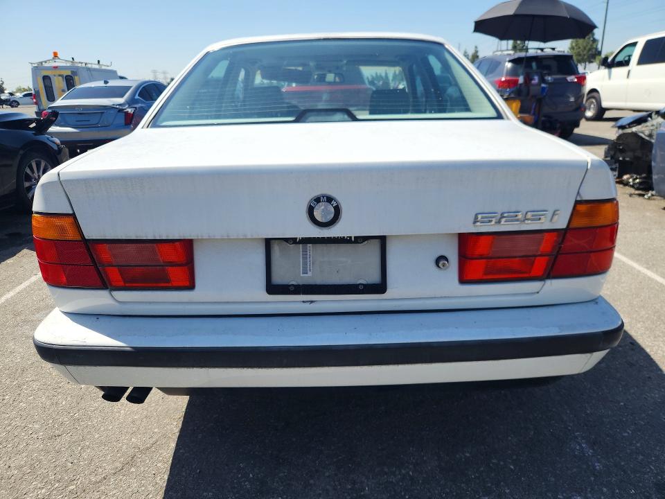 1994 Bmw 525 მანქანა იყიდება აუქციონზე, vin: WBAHD6327RGK43510, აუქციონის ნომერი: 51370306