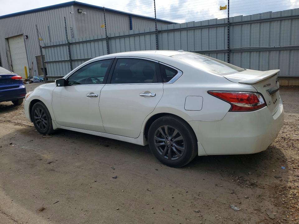 Продаж на аукціоні авто 2015 Nissan Altima, vin: 1N4AL3AP8FC462201, номер лоту: 48690906