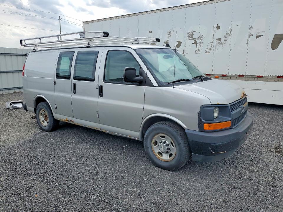 49291126 :رقم المزاد ، 1GCWGAFF2H1191143 vin ، 2017 Chevrolet Express G2500 مزاد بيع