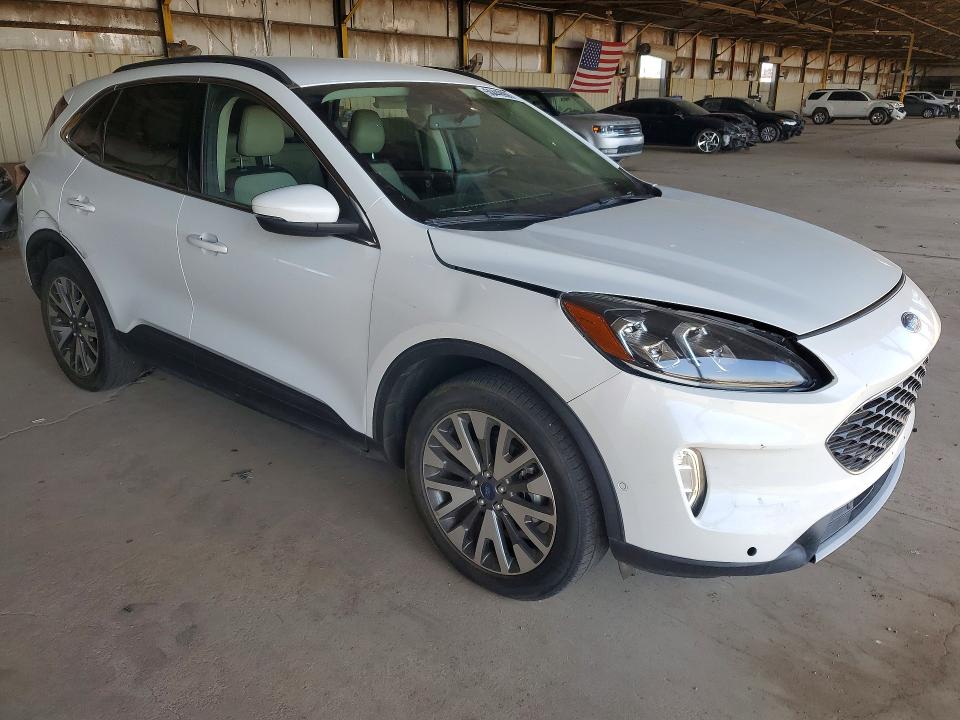 Продажа на аукционе авто 2020 Ford Escape, vin: 1FMCU9J95LUB15642, номер лота: 50449906
