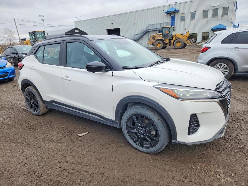 51041586 :رقم المزاد ، 3N1CP5DVXPL570941 vin ، 2023 Nissan Kicks مزاد بيع