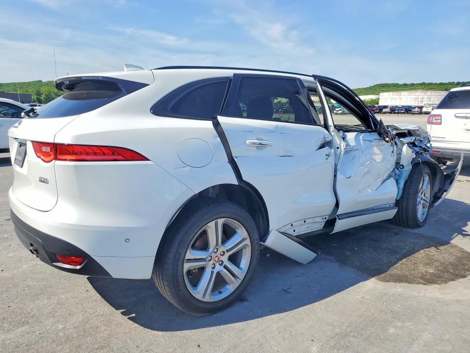 Aukcja sprzedaży 2018 Jaguar F-pace, vin: SADCL2FX7JA266815, numer aukcji: 50417126