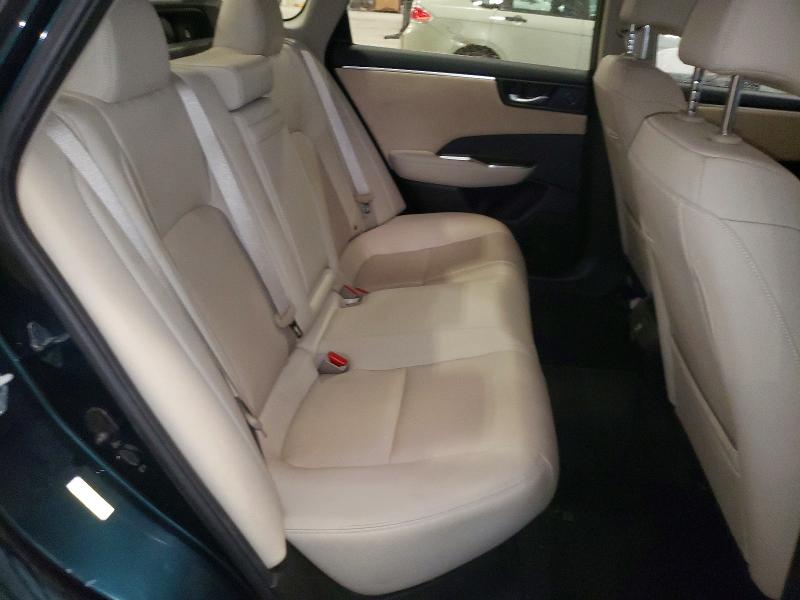 2018 Honda Clarity მანქანა იყიდება აუქციონზე, vin: JHMZC5F30JC006375, აუქციონის ნომერი: 51348236