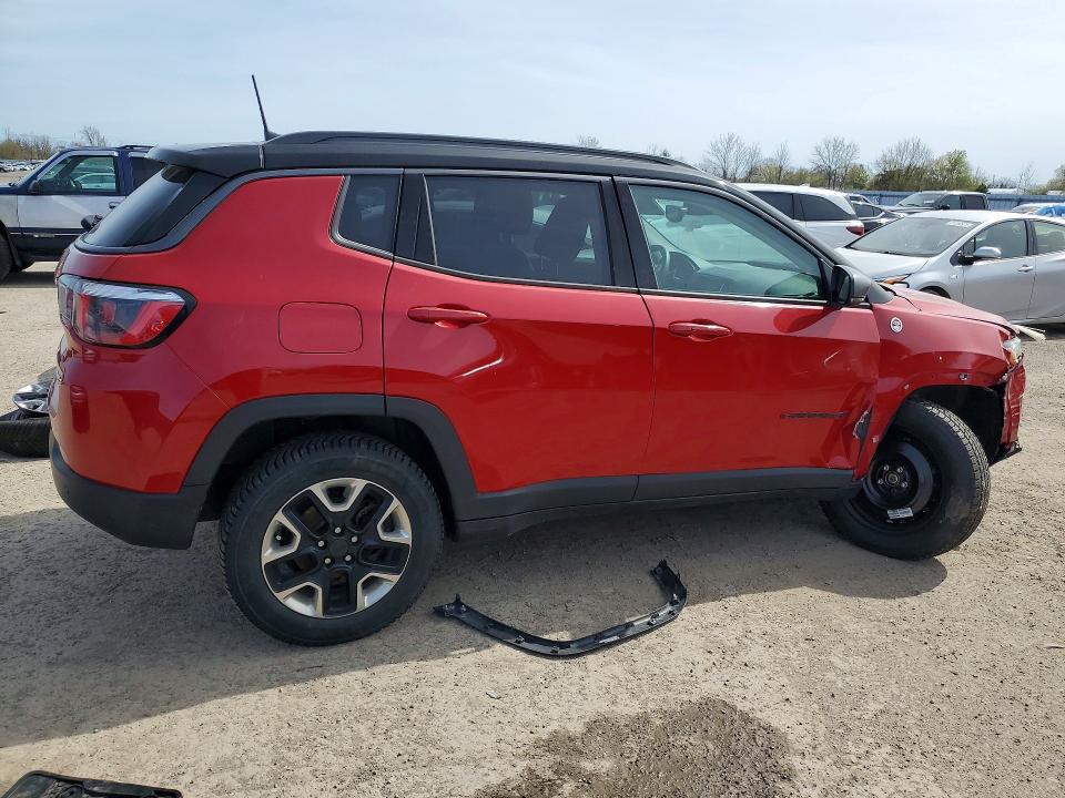51156796 :رقم المزاد ، 3C4NJDDBXJT284280 vin ، 2018 Jeep Compass مزاد بيع