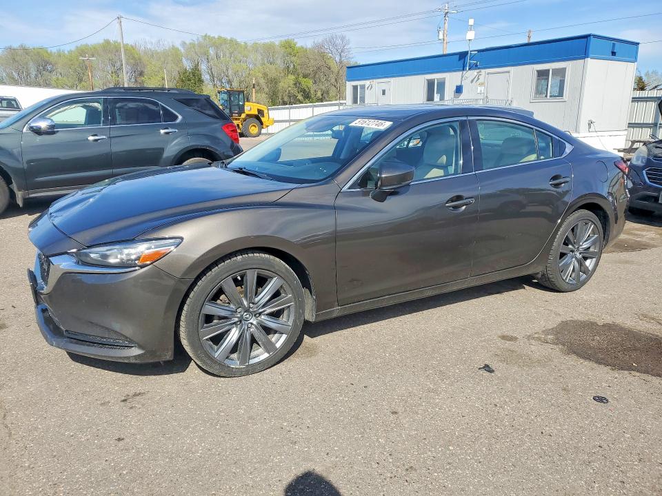 51612746 :رقم المزاد ، JM1GL1VM9J1306827 vin ، 2018 Mazda 6 مزاد بيع