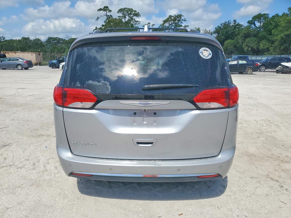 Продажа на аукционе авто 2018 Chrysler Pacifica, vin: 2C4RC1BG9JR290793, номер лота: 51528976