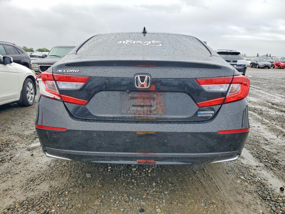 Продажа на аукционе авто 2018 Honda Accord, vin: 1HGCV3F99JA009377, номер лота: 50803026