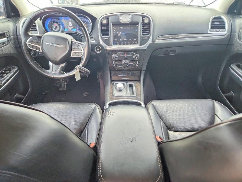 49125206 :رقم المزاد ، 2C3CCAKGXJH250500 vin ، 2018 Chrysler 300 مزاد بيع