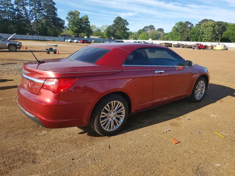 2013 Chrysler 200 მანქანა იყიდება აუქციონზე, vin: 1C3BCBFG4DN551173, აუქციონის ნომერი: 48578216