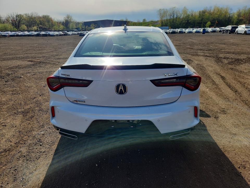 50711276 :رقم المزاد ، 19UUB5F53MA009370 vin ، 2021 Acura Tlx مزاد بيع