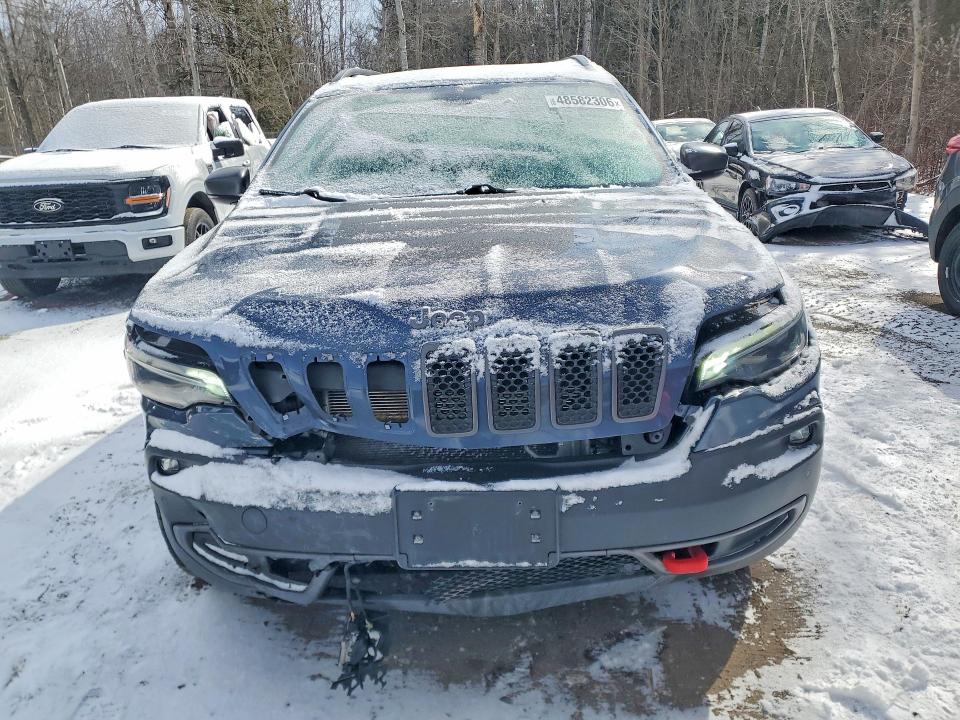 48582306 :رقم المزاد ، 1C4PJMBX9KD450139 vin ، 2019 Jeep Cherokee مزاد بيع
