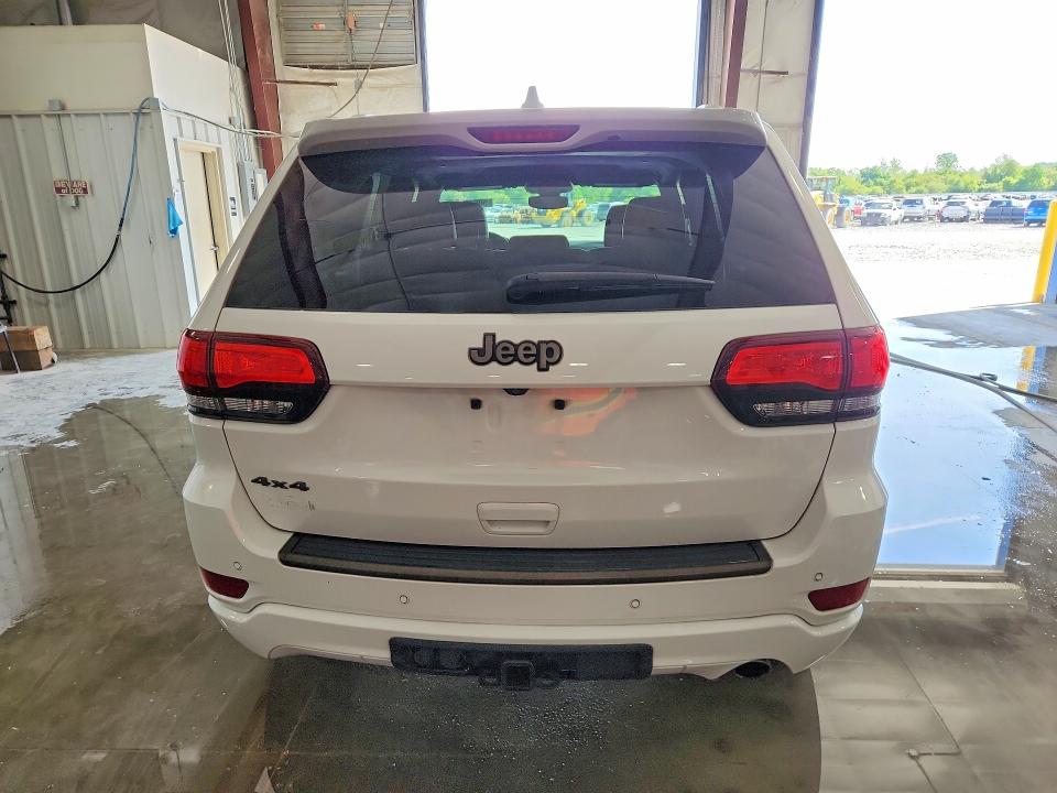 50619356 :رقم المزاد ، 1C4RJFBG3HC608834 vin ، 2017 Jeep Grand Cherokee مزاد بيع