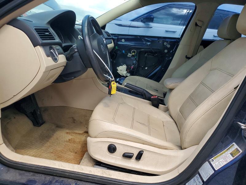 48954926 :رقم المزاد ، 1VWAS7A35FC116699 vin ، 2015 Volkswagen Passat مزاد بيع
