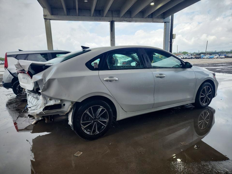 50393436 :رقم المزاد ، 3KPF24AD5RE723554 vin ، 2024 Kia Forte مزاد بيع