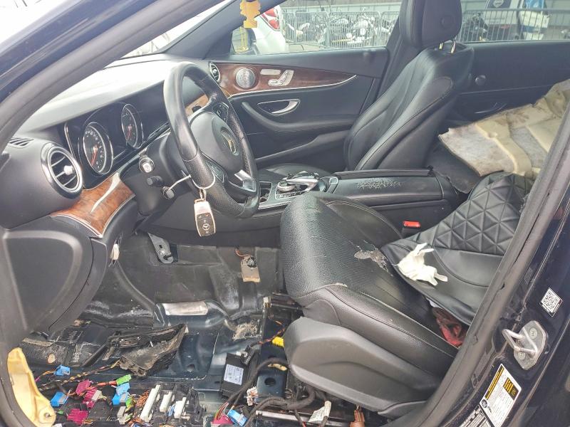 50059596 :رقم المزاد ، WDDZF4KB0HA024788 vin ، 2017 Mercedes-benz E مزاد بيع