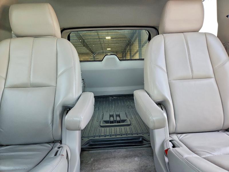 Продажа на аукционе авто 2011 Chevrolet Tahoe, vin: 1GNSCBE0XBR384086, номер лота: 51790666