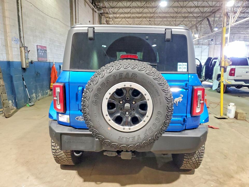 Продажа на аукционе авто 2022 Ford Bronco, vin: 1FMDE5CP0NLB82308, номер лота: 48490176
