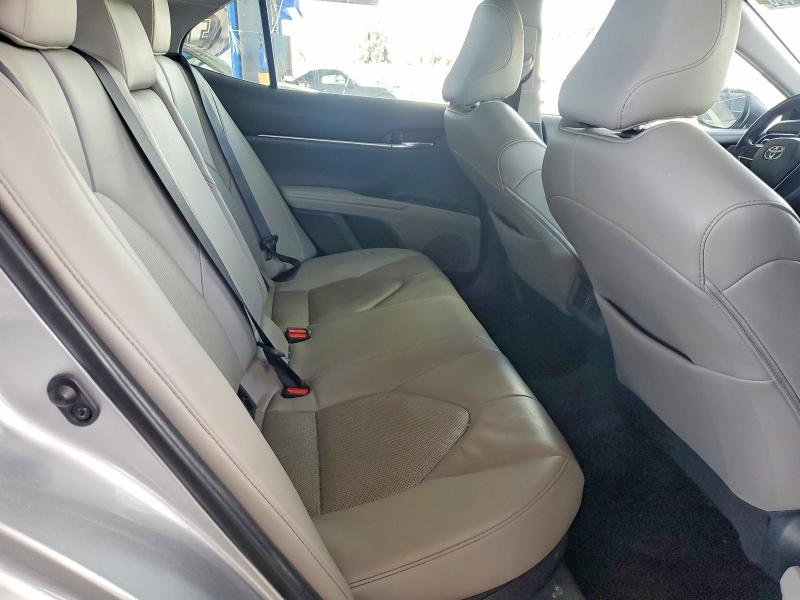 49747486 :رقم المزاد ، 4T1F31AK8NU599748 vin ، 2022 Toyota Camry مزاد بيع