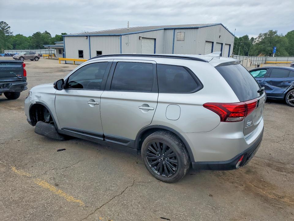2020 Mitsubishi Outlander მანქანა იყიდება აუქციონზე, vin: JA4AZ3A33LZ028387, აუქციონის ნომერი: 51549906
