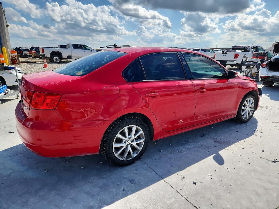 48571066 :رقم المزاد ، 3VWDP7AJ1CM386276 vin ، 2012 Volkswagen Jetta مزاد بيع