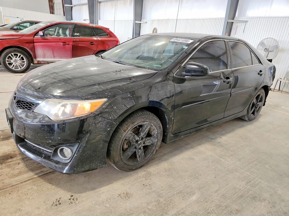 2014 Toyota Camry მანქანა იყიდება აუქციონზე, vin: 4T1BF1FKXEU792255, აუქციონის ნომერი: 49441096