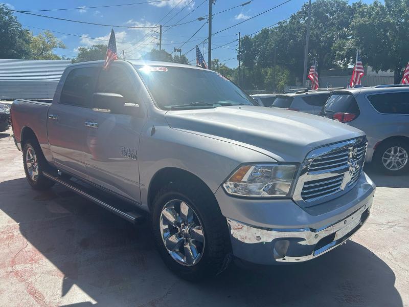 Продаж на аукціоні авто 2018 Ram 1500, vin: 3C6RR7LG3JG203497, номер лоту: 50609396