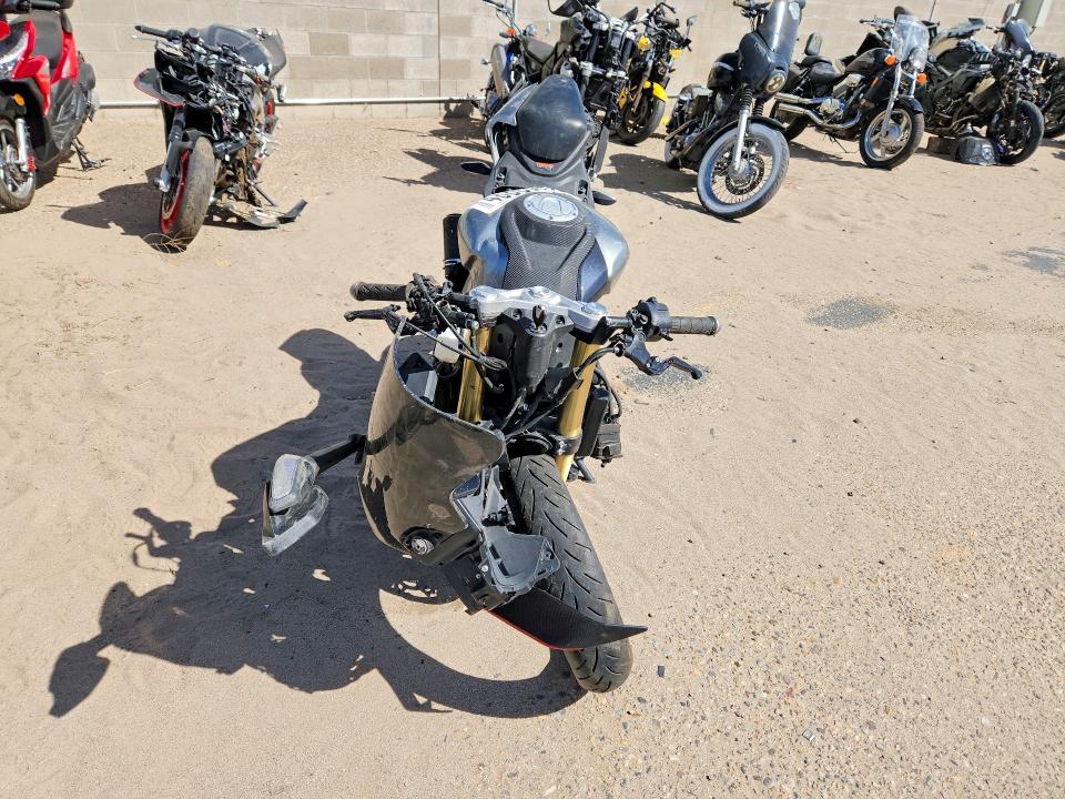 69133446 :رقم المزاد ، LCEPESLA7P6000312 vin ، 2023 Cf Moto 450ss مزاد بيع