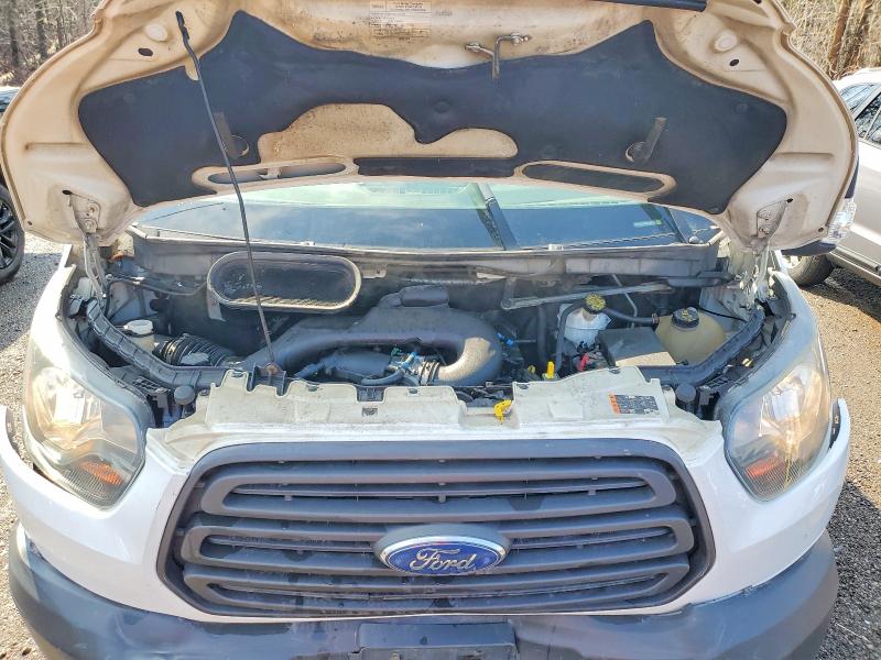 48739936 :رقم المزاد ، 1FTYE2YM1GKA42716 vin ، 2016 Ford Transit مزاد بيع