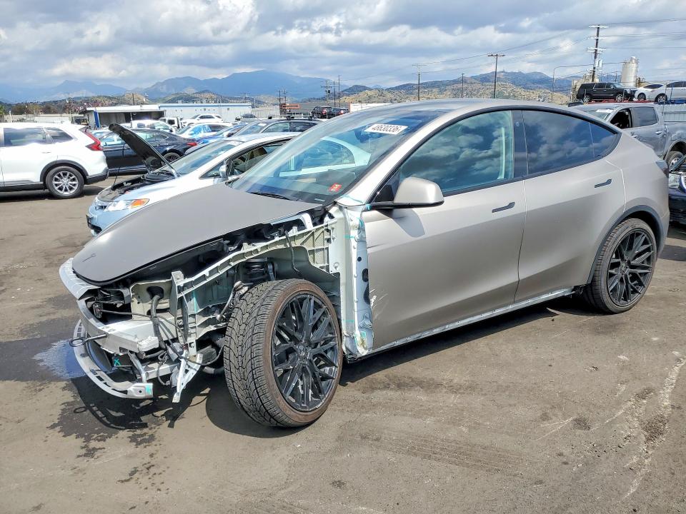 48630336 :رقم المزاد ، 7SAYGDEE4PA128991 vin ، 2023 Tesla Model Y مزاد بيع