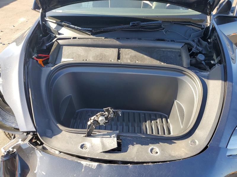 2025 Tesla Model Y მანქანა იყიდება აუქციონზე, vin: 7SAYGDED8SF241748, აუქციონის ნომერი: 50176606