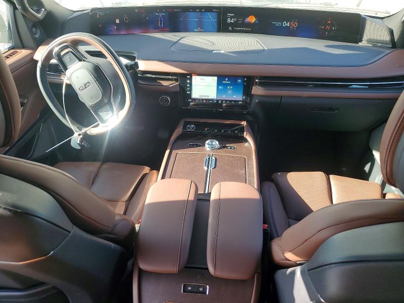 49433696 :رقم المزاد ، 5LMJJ2LG0SEL03459 vin ، 2025 Lincoln Navigator مزاد بيع