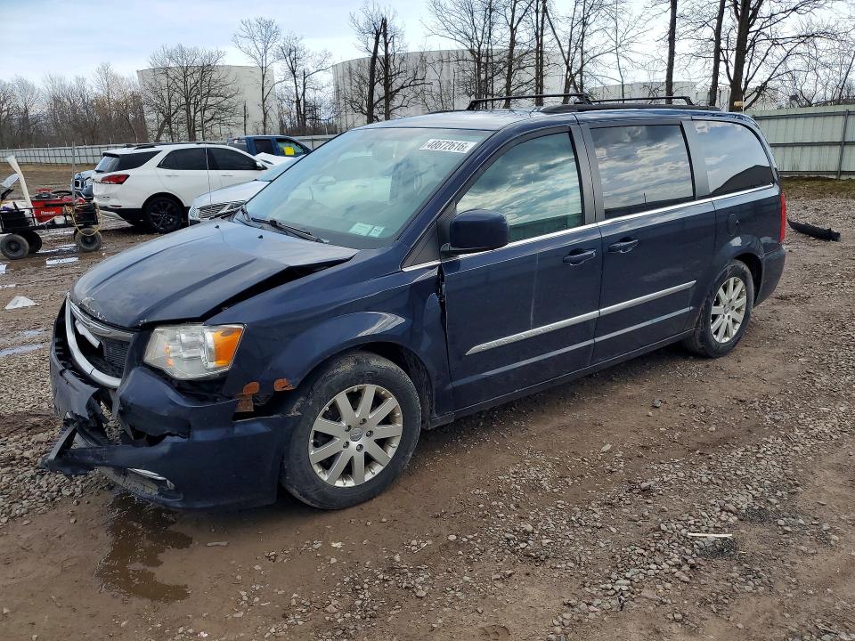 Auction sale of the 2014 Chrysler Town & Country, vin: 2C4RC1BG4ER157977, lot number: 48672616