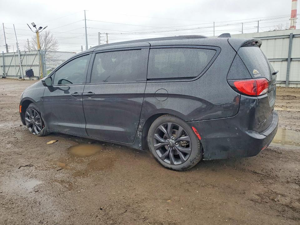 Aukcja sprzedaży 2018 Chrysler Pacifica, vin: 2C4RC1GG5JR310658, numer aukcji: 49225426