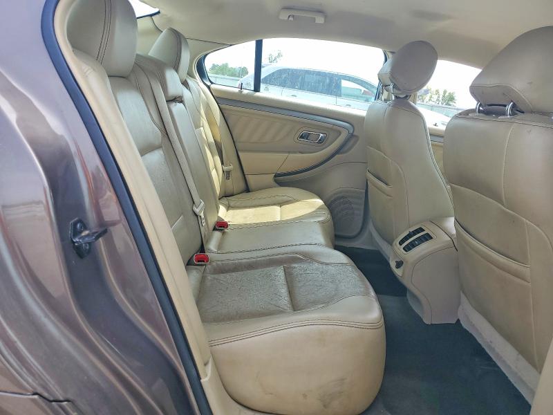 49105326 :رقم المزاد ، 1FAHP2E82FG143630 vin ، 2015 Ford Taurus مزاد بيع