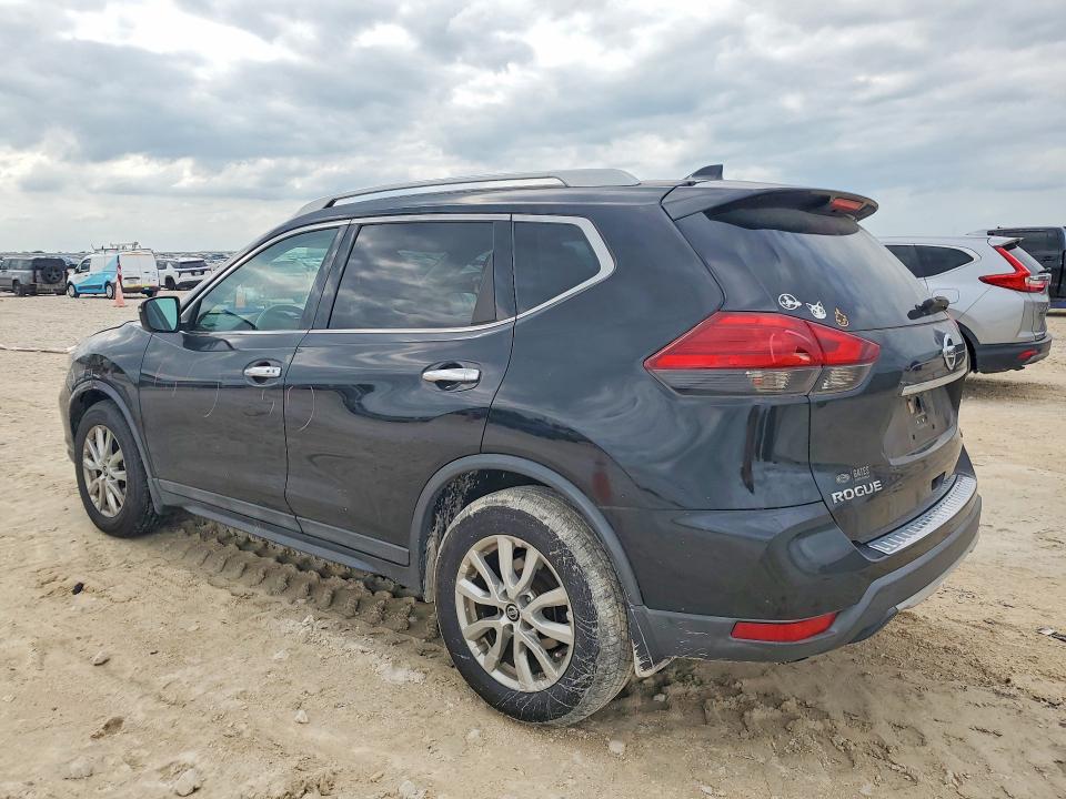 Продаж на аукціоні авто 2017 Nissan Rogue, vin: 5N1AT2MTXHC825660, номер лоту: 51192086