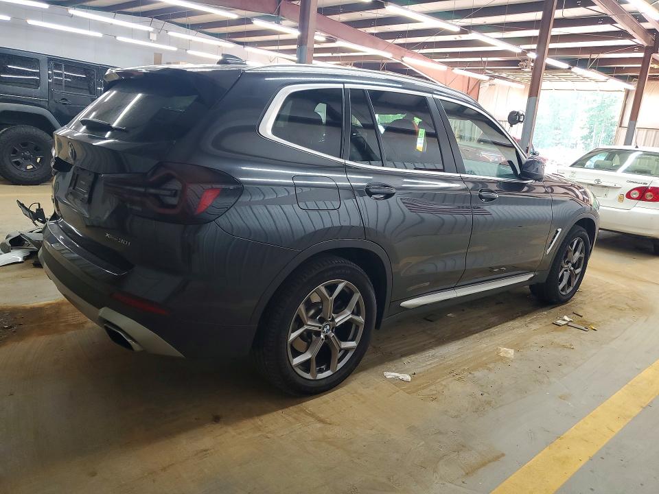 50777706 :رقم المزاد ، 5UX53DP0XN9K21519 vin ، 2022 Bmw X3 مزاد بيع