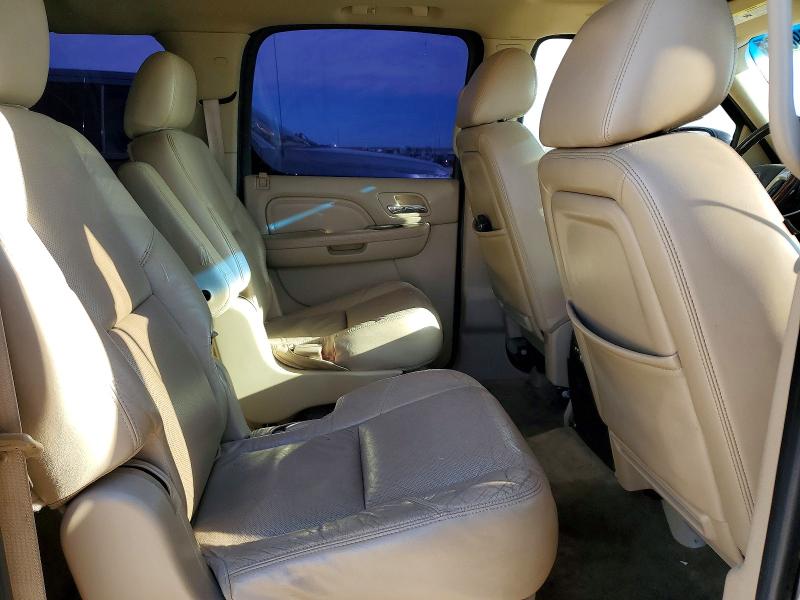 2011 Cadillac Escalade მანქანა იყიდება აუქციონზე, vin: 1GYS3HEF6BR217878, აუქციონის ნომერი: 50919626